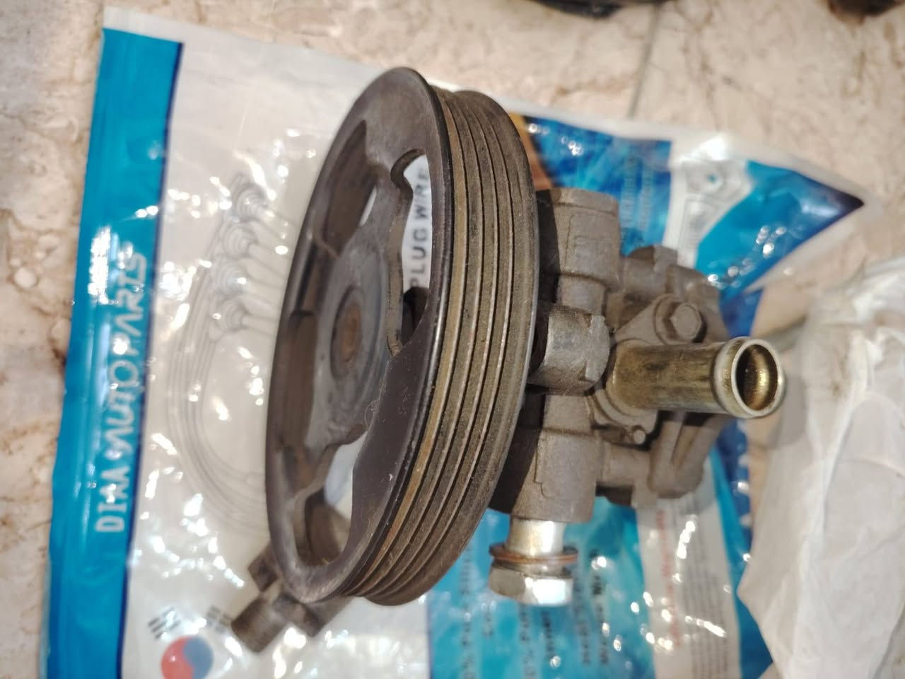 السلام عليكم
غراض لانسر بومه للبيع
السعر كلهن 250
اتصال واتساب ***********
