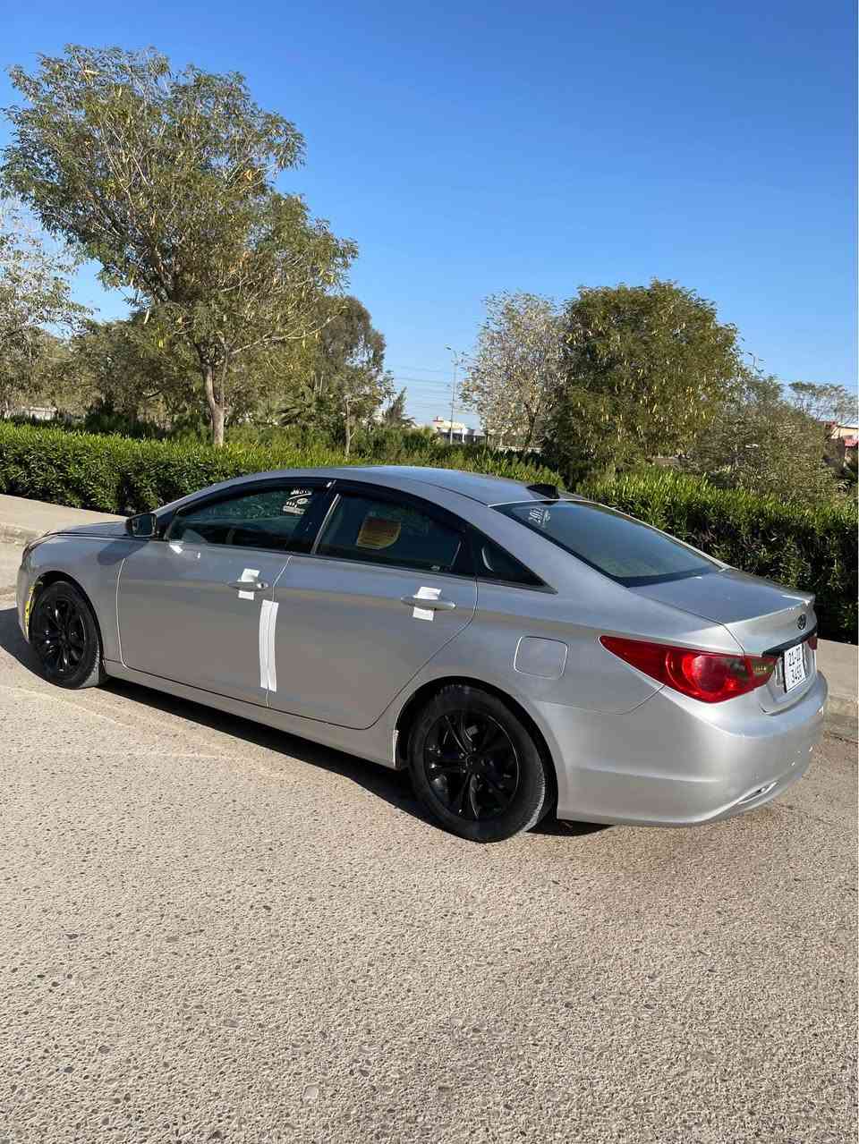 سۆنـاتـا ٢٠١١ سـاغ

بە شەرتی گێڕ و مەکینە  بە شەرتی ١٠٠ فیتەر  سەیارەیەکی بێ موشکیلە و نەرمە ماڵی دۆستە

 کێڕ تەرح  بۆیاخە تەکسی دوبەی بووە 

پێش و پشتی کەپسە . گۆڕینەوەش ئەکەم بە سەیارەیەک بە دڵم بێت 
*********** whtsapp خناقين, ديالى
