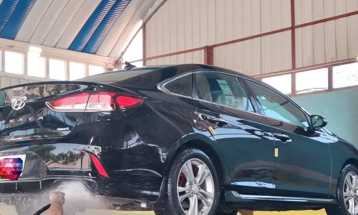 سوناتا ٢٠١٨ وارد كندي فئة سبورت لون اسود
رقم نجف سنوية بأسمي
ماشيه ١١٥ الف كيلو متر 
عداد كيلومتر وليس ميل
حادثها جاملغ امامي جهة السائق مبدل وباب السائق كذلك وصبغ بالجاملغ الخلفي الايسر بالدور النجف, العراق


**إذا كنت صاحب هذا الإعلان وتريد حذفه لأي سبب، رجاءا أرسل رسالة إلى الدعم الفني**