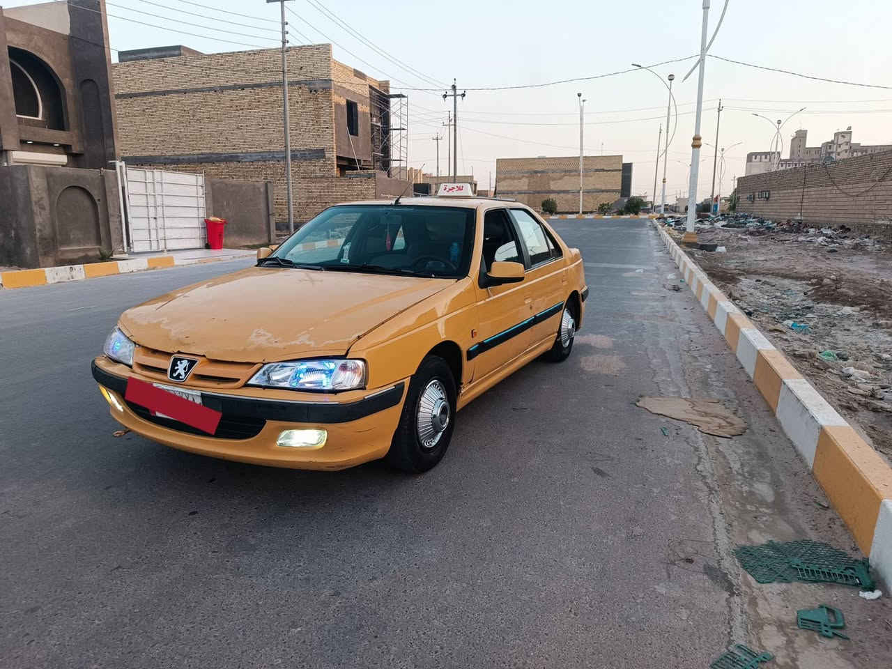 السلام عليكم بيجو بارص موديل 2015/رقم ذي قار وراعيه هم بل ناصرية شرط التحويل سنويه جديده 2027/خط وبحث هئية وغرامات مصفره مكينه وكير وحداديه تخم تاير باتري كهربائيات مشط وباور جديد غرفه جديده مكان السياره الناصريه مركز السعر 25/وبيه مجال قليل//علمآ السياره بيه ضربه بل خوض مال الجنطه ومعمره تعمير حلووو//وتعال وكلب وشوف بعينك///***********/أقره المنشور وحياك الله
