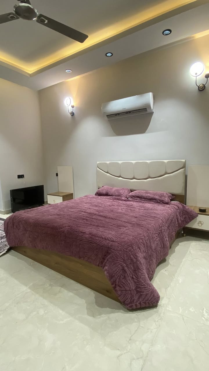 غرفه نوم تركيه اخت الجديده 
السعر 750 قفل محد نايم عليها 
6 قطع 
للاستفسار الاتصال على ***********
