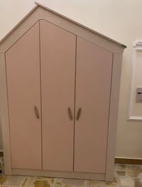 غرفة اطفال • نظيفه • ضرر بالصورة