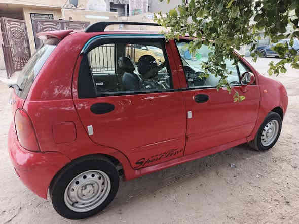 السلام عليكم
كيو كيو ٢٠١٢ ماشية ٢١ حقيقي رقم بغداد انكليزي السعر ٣٤ بيها مجال قليل كلش حك الجية  بااسمنا السيارة كير محرك خير من الله كهربائيات كلها شغالة تبريد شغال السيارة بيها طخة خفيفة ومكحلة بخشم الجاملغ الايسر وبيها جراد بالبنيد وبلباب الي ورة السايق  بدون خياس السيارة خير من الله مكان السيارة بغداد شهداء السيدية 
*********** وات ساب واتصال
