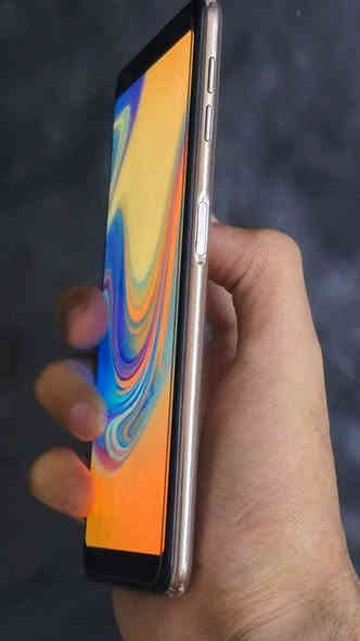 سلام عليكم a7 بلاس ذ ١٢٨ ممفتوح ولا برغي جهاز نظيف وفول كامل ويا ملحقاته سعره ١١٠ ركز جهاز جديد ممفتوح مكاني بغداد عامريه رقمي *********** وبي واتس
