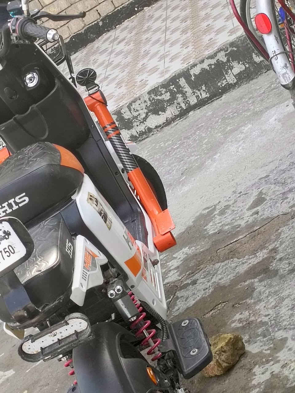 سلام عليكم باسكل للبيع بيع مستعجل مكاني بابل محاويل سعر خاص الرقم الموبايل ***********
