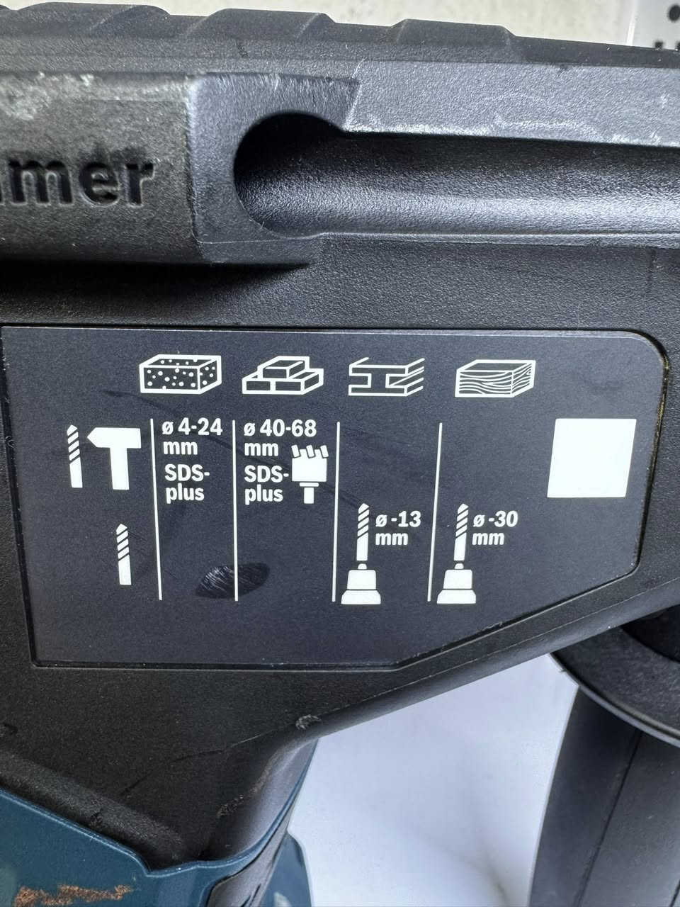 سلام عليكم اخوان
همر بوش 24 ملم برشلز جديد 
واي فاي 
اوتو ستوب 
مانع اهتزاز 
شاشه 
توصيل متوفر 
*********** واتساب
