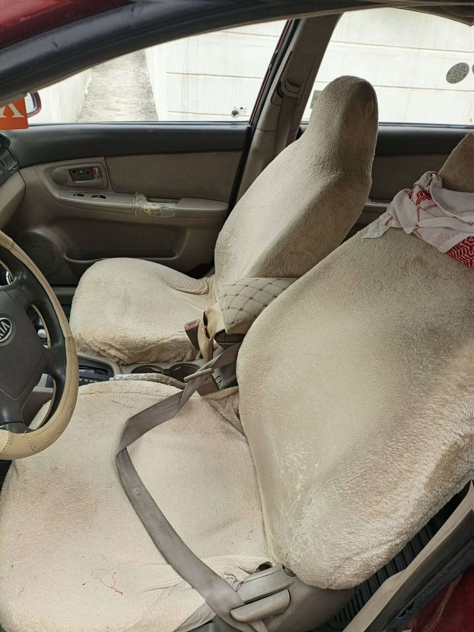 السلام عليكم كيا سبكترا للبيع موديل 2008 ادوات بدون كص (حبل) اكفل سرقه وعشاير محرك 18 كير محرك شرط السياره جاهزه ماناقصه برقي تدفئه تبريد بيها طخه براس الجاملغ خفيفه ومعدله ع البارد السعر 43 وبي مجال قليل مراوس حسب القناعه 

*********** مكان السياره الشرقاط الجميله
