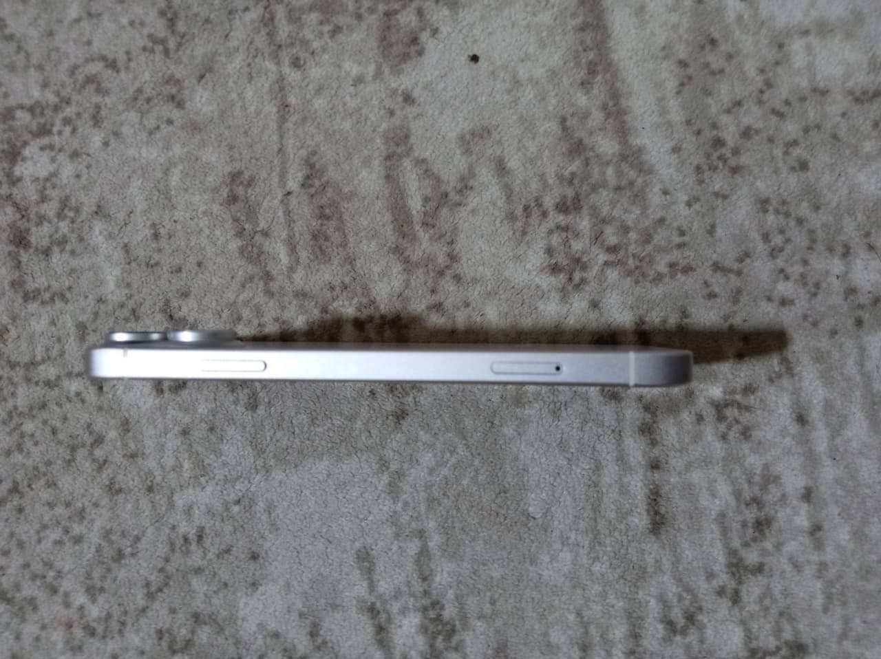 السلام عليكم XR
محور 16  مكفول كفاله عامه 
مامبدل ولا قطعه شرط ع لفحص بطارية ٧٨ 
ذاكرة ٦٤ 
للمراوس ب١٣ وفوك
***********
