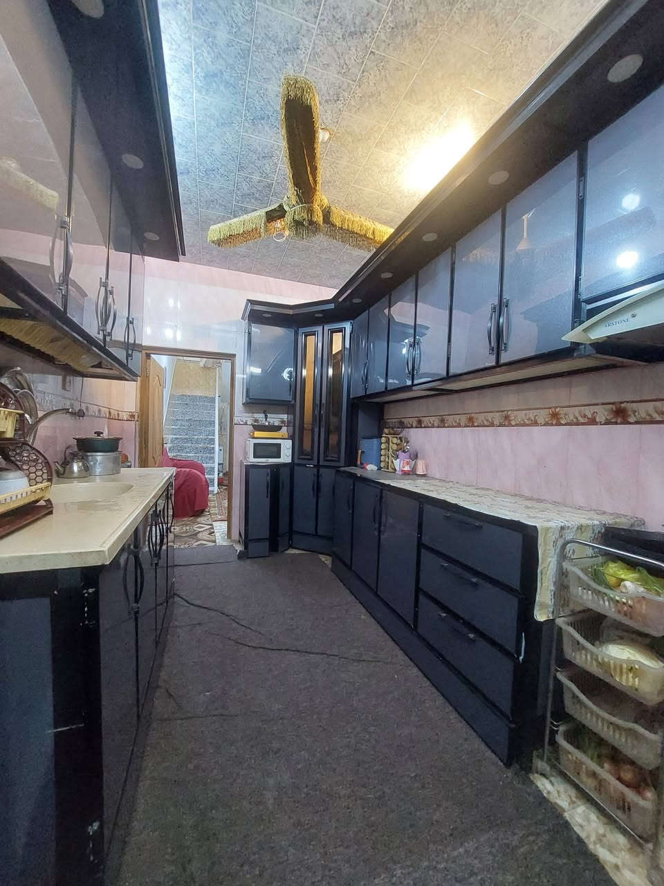 دار للبيع 125 متر حي ميسان قطاع 14 طابو صرف
ثاني قطعة عن الشارع العام الرئيسي (الكيات )
طابقين البناء كونكريت مسلح

الطابق الأول / غرفة وصالة وأستقبال ومطبخ وصحيات وطارمة

الطابق الثاني / 3 غرف وصالة وصحيات
السعر 235 مع المجال. .....ي

للأستفسار *********** واتساب أيضاً موجود
