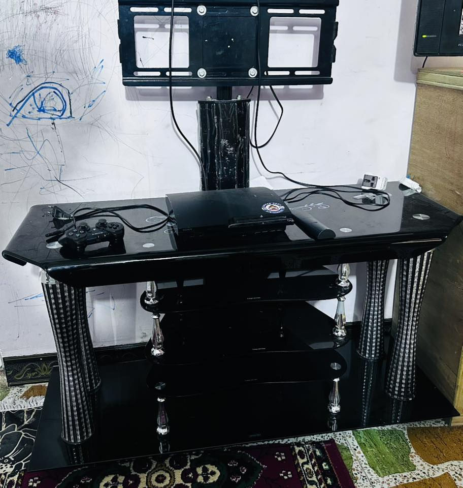 ميز ب ٥٠ 
بايسكل ب 75
***********
