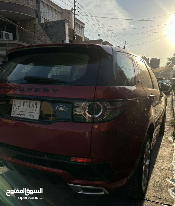 للبيع لاند روفر دسكفري سبورت خليجي وكاله سردار
للبيع او مراوس بكوري 
موديل 2018 

فول مواصفات
‎حساسات امامي خلفي 
كاميرا خلفيه
‎كشافات ضباب امامي خلفي
‎صندوك كهرباء
‎محرك 2000cc Turbo
‎ليد نهاري
‎كشنات جلد
‎كشنات كهرباء كشن السائق  وكشن الصدر
‎حساس مرآة جانبيات
‎ترحيب لد تحت المرآة الجانبيات عند فتح السيارة
‎طي المرايات الاماية عند غلق الابواب والنزول من السيارة
‎حساس جامة امامية لمياه الامطار تشتغل الماسحات لوحدها
‎قمارة بانوراما كاملة على طولها
‎مري شفط
‎ويل كب حجم ٢٠
‎اشارات بالمري
‎نظام سبورت للتسارع مع شفتات للقيادة خلف الستيرن
‎نظام كروز سرعة للطرق الخارجية مع امكانية القيادة باليد للبانزين والسرعة 
‎تحكم ستيرن كامل 
‎وبعد مواصفات بيها
‎نضام صوت مرديان جدا مميز
ماشية 60 الف 
رقم بغداد وبسمي 
مكانها بغداد سيدية
للاستفسار اتصال ع رقم  
***********
البانوراما بيها فطر بس مماثره عل سياره ولا ينزل وي او مطر
