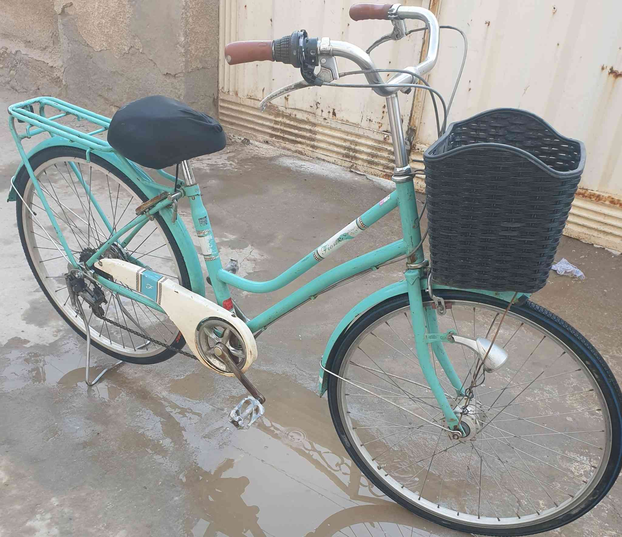 باسكل ياباني باله حجم 26
حساس  + 5 سرع  وكدامكم نظافته 

السعر  85  الف قفل


**إذا كنت صاحب هذا الإعلان وتريد حذفه لأي سبب، رجاءا أرسل رسالة إلى الدعم الفني**
