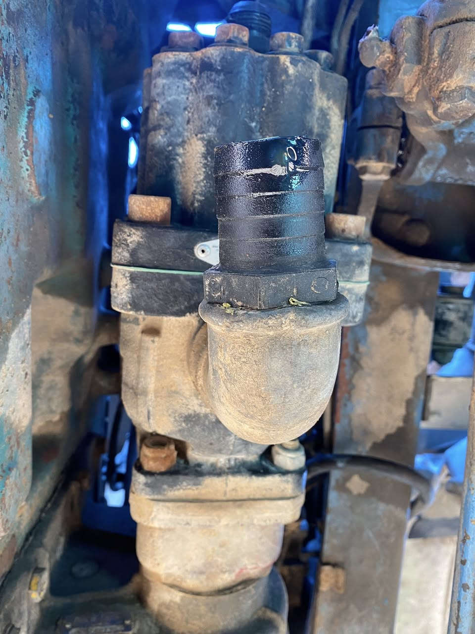 السلام عليكم يوجد بطشه وا صوندات 
وا كاك الي بل صوره. 
مال سكانيه عربانه قلب.المكان بغداد الشعله
الرقم  ***********
