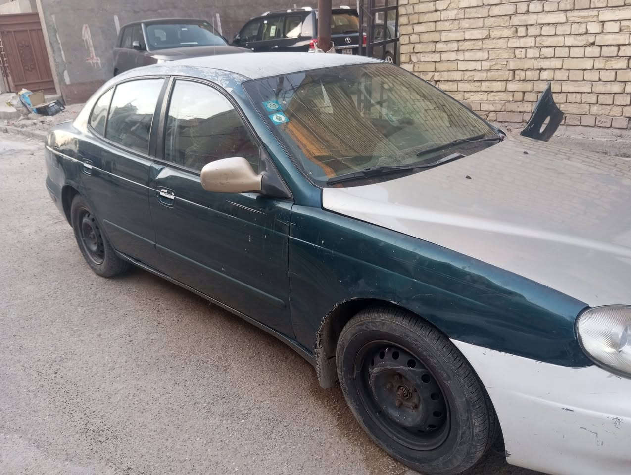 دايو لكانز مديل 2000مكينه وكيراوتماتيك خير من الله كهربائيت كله شغاله سياره بلادي تخم تأير صدر امامي خلفي جديد سياره تبريد نقص بس غاز رقم بغداد انكليزي هزه جديد سنواية جديد تحويل مباشر السعر 30للعنوان بغداد الاستفسار على الرقم *********** ملاحظة البنيد والدعاميه موجودا القديم بدون ضرب غير متواجد على الفيس
