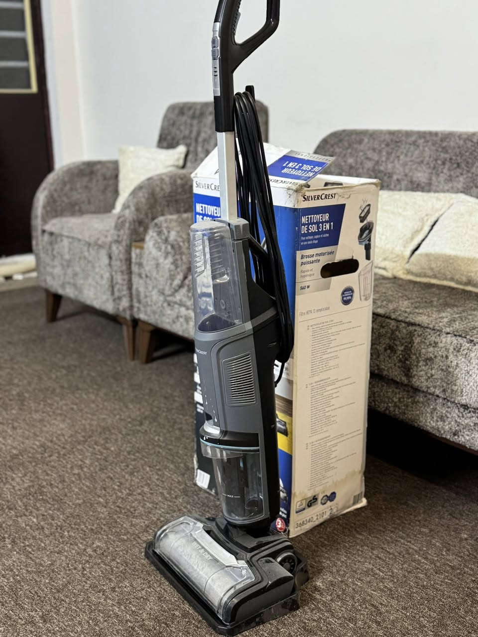 السلام عليكم مكنسة سلفر كرست اصلي اقتصادي ب الكهرباء وتشتغل كنس وغسل وتنشيف 
للبيع سعر 40 الف  عنوان بغداد مدينة الصدر 
***********
