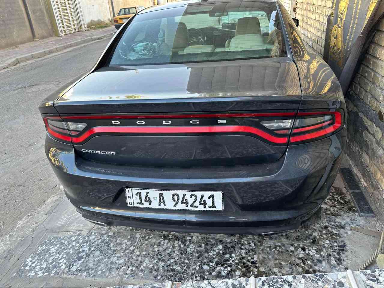 دودج جارجر 2016 للبيع فقط

السلام عليكم 

•سيارة جاهزة ومتعوب عليها 

•حدادية صدر جديدة قبل شهرين 

•بطاريه جديدة 

•دبل بصمة 

•حادثها كلين تايتل بدون ضربه ولا صبغ ابد 

 •بارد بلجاملغ الامامي 

•توجد رصعات وخدوش في الصور الموضح وسونار موجود 

•سيارة ماشية 260 كيلو مال بيت استخدم قليل من جبتها جانت 224 

•مكينة وكير مكفولات بدون تنقيص او نضوح للدهن

•ادامة كاملة على منظومة التبريد والحماوة انسى الحماوة يعني 

•فلتر للدهن الكير والدهن مبدل يم ارقى مركز 

•بانزين محسن وتبديلة الدهن ام 25 الف كلش معتني بيها 

نقصها فقط تايرات الخلفية تبديل 

بطاين داخلية مال البيبان مكلفعات ومعروف عل الجارجر هذا 

الباقي تجي واشوف بعينك 

للاتصال : *********** 

العنوان العمارة ميسان 

رقم السيارة بصرة 

السنوية باسمي حصرا عمارة, ميسان
