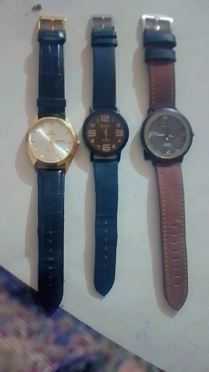 السلام عليكم ساعات للبيع السعر قيم واخذ ابيع شلع
مكاني بغداد نهروان


**إذا كنت صاحب هذا الإعلان وتريد حذفه لأي سبب، رجاءا أرسل رسالة إلى الدعم الفني**