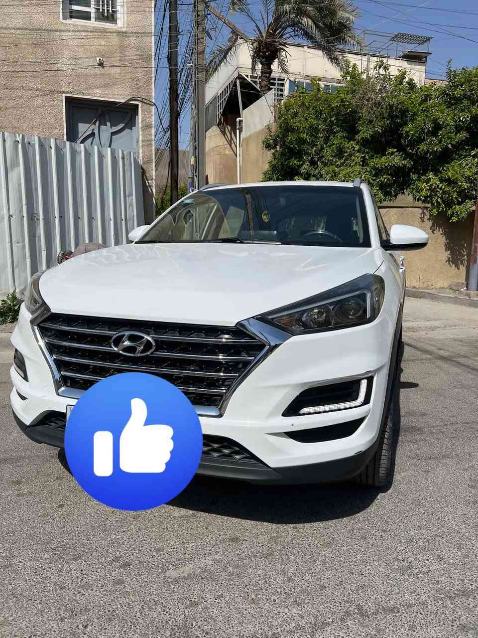 السلام عليكم توسان خليجي 2019 للبيع
كير ومحرك وتبريد مكفولات سياره 
ماشيه 53 
حجم محرك 1600
مكاني بغداد الشعب
السعر 178 وبيها مجال 
رقمي ‭0773 652 9816‬
