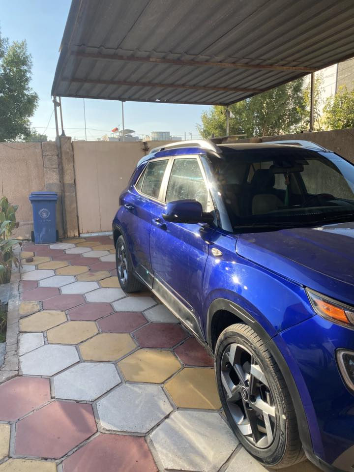 هواندي فينيو 2021
مكينة 1600دبل نوزل 
كير at مواصفاتها رادار امامي +خلفي +جانبي 
تحديد مسار 3وضعيات قياده 
تحكم ستيرن 
سعرها 128وبيها مجال 
***********
