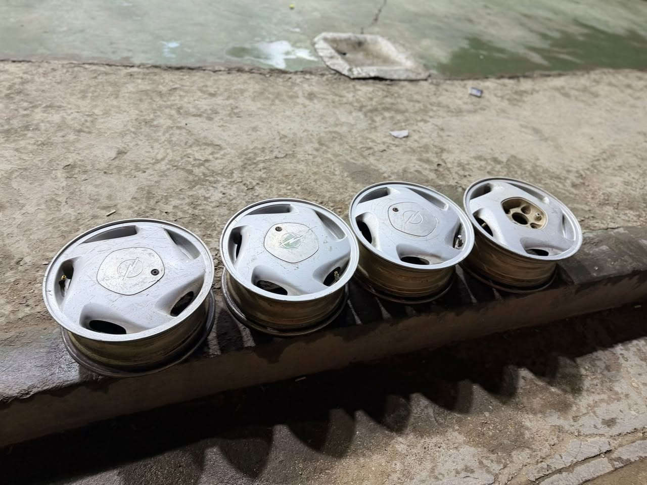 سلام عليكم ويل كب البيع حجم 14السعره 150الف


**إذا كنت صاحب هذا الإعلان وتريد حذفه لأي سبب، رجاءا أرسل رسالة إلى الدعم الفني**