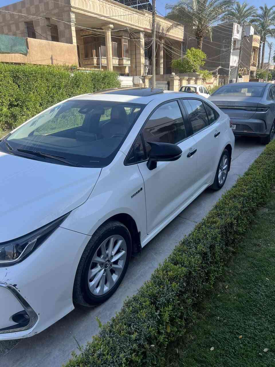 سلام عليكم
كورلا هايبرد موديل2022
السياره جديده عله وضعيت الشركه مكينه1.8
مكان السياره بعد الغزاليه تخم تاير جديد ميكانيك جديد خير من الله 
السعر 133

‭0771 305 7285‬
