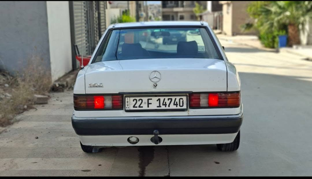 سلام عليكم للبيع مارسيدس 190 موديل 1988 محرك بيلاد 4 سلندر 2.0 كابريتر صبغ بلاد كيرعادي بدون تبريد قواعد دبلات سليمة تايرات جديدة و دبلات جديد هزة و سنوية جديد لحد 2031 سيارة غرفة جديد دشبول مابي فطر جاهزة ملاحظة محرك بي خيط تبخير بونيت و جاملغ امامي سكن صبغ و جاملغات خلفية تعديل بارد سيارة مابي معجون سعر 55 بي مجال مكان كركوك *********** شرط غرامة و تحويل
