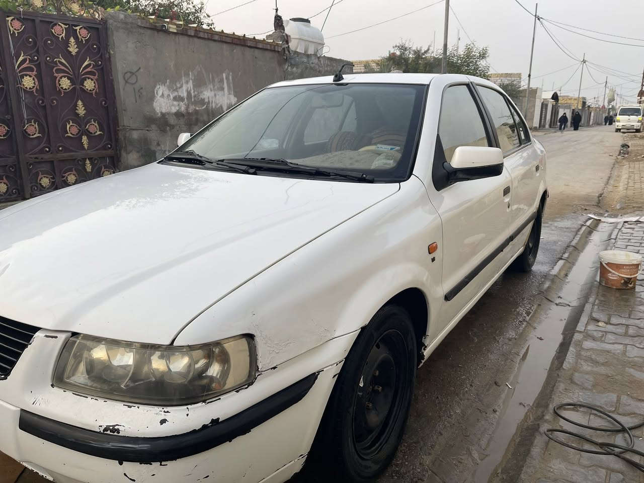 السلام عليكم سمند خصوصي موديل 11 للبيع سعر 35بيه مجال قليل كفاله السياره مكينه تبخر تبريد كهربايات حداديه كله شغال رقم كربلاء وكاله عامه مالك موجود غرامات مصفره ***********  مكاني دوانيه مركز
