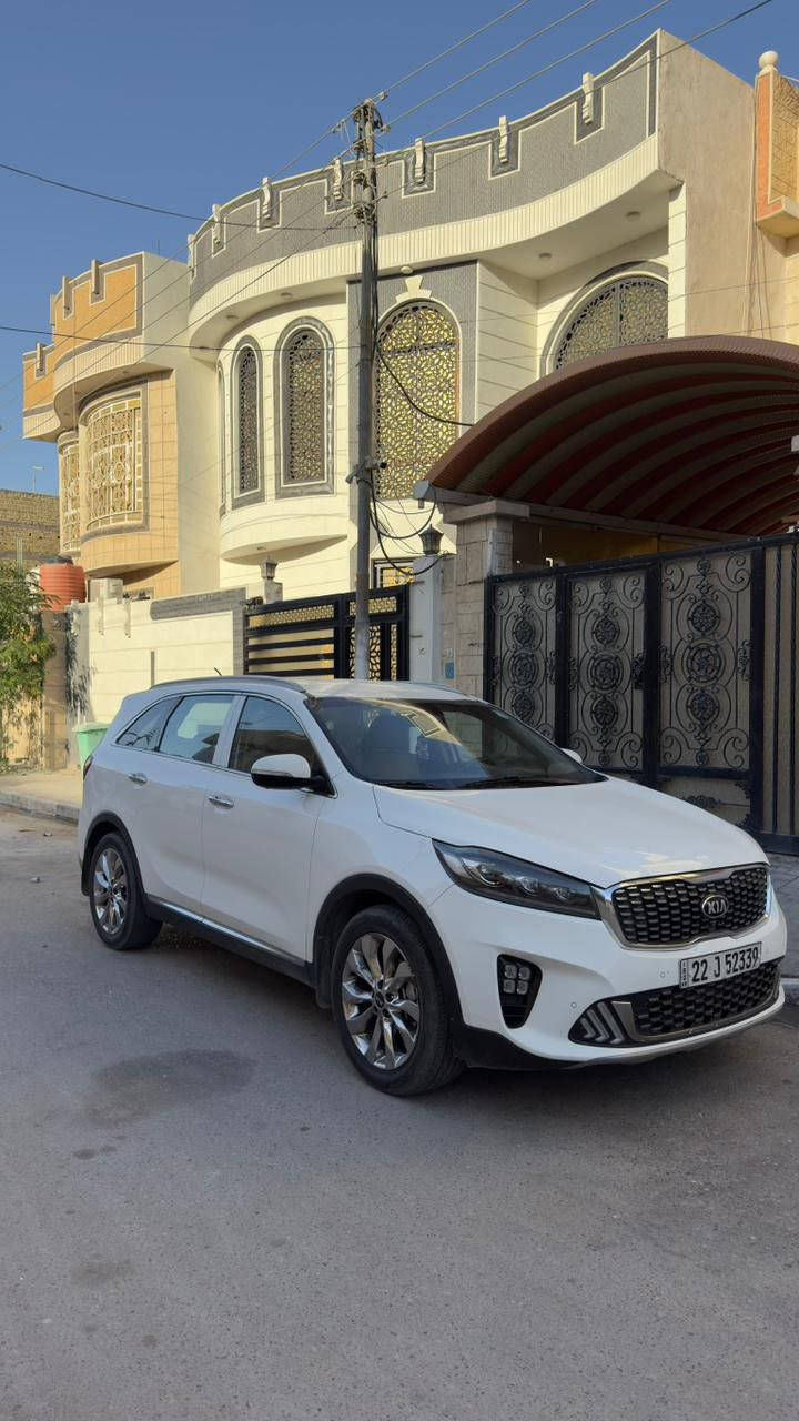 سلام عليكم سورنتو موديل2020
رقم اربيل الجديد سنويه جديده
للبيع فول مواصفات عدا البنوراما
ماشيه 71 كفاله عامه ماعدا بارد باب السايق السياره خير من اللّٰه تايرات مكينه كير حداده كله كفاله السعر 265 ورقه وبيها مجال قليل  للاستفسار
الاتصال ***********
