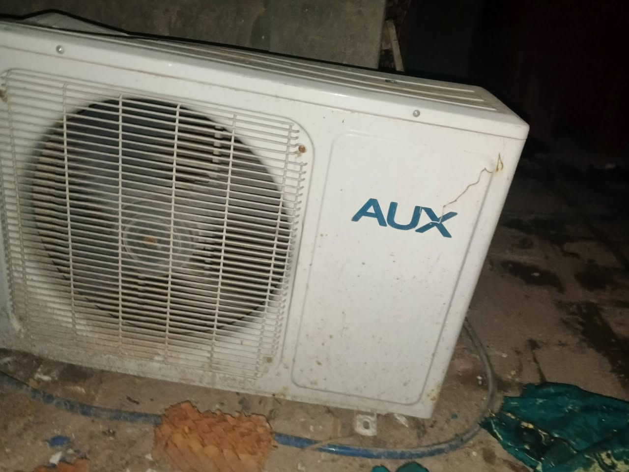 سبلت شغال بس يحتاج غاز سعره 100


**إذا كنت صاحب هذا الإعلان وتريد حذفه لأي سبب، رجاءا أرسل رسالة إلى الدعم الفني**