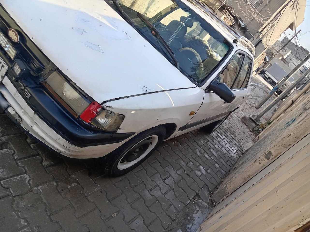 مازدة موديل ٩٢ رقمها ديالى ألماني محرك وكير بحاله جيده كير عادي راعيها موجود يعني بيها تحويل سنويتها ساقطة ٢٠٢٢ بيع او مراوس السعر ١٨ وبيها مجال مكاني بغداد ***********
