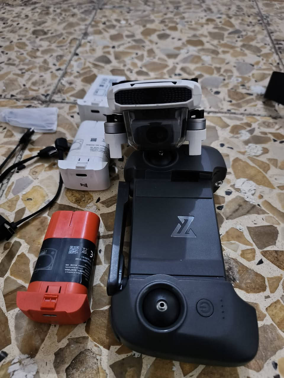 السلام عليكم الدرون fimi x8 mini السعر 340 توصيل ما عندي مكاني كربلاء مستشفى التركي

نظيفه کلش ***********

