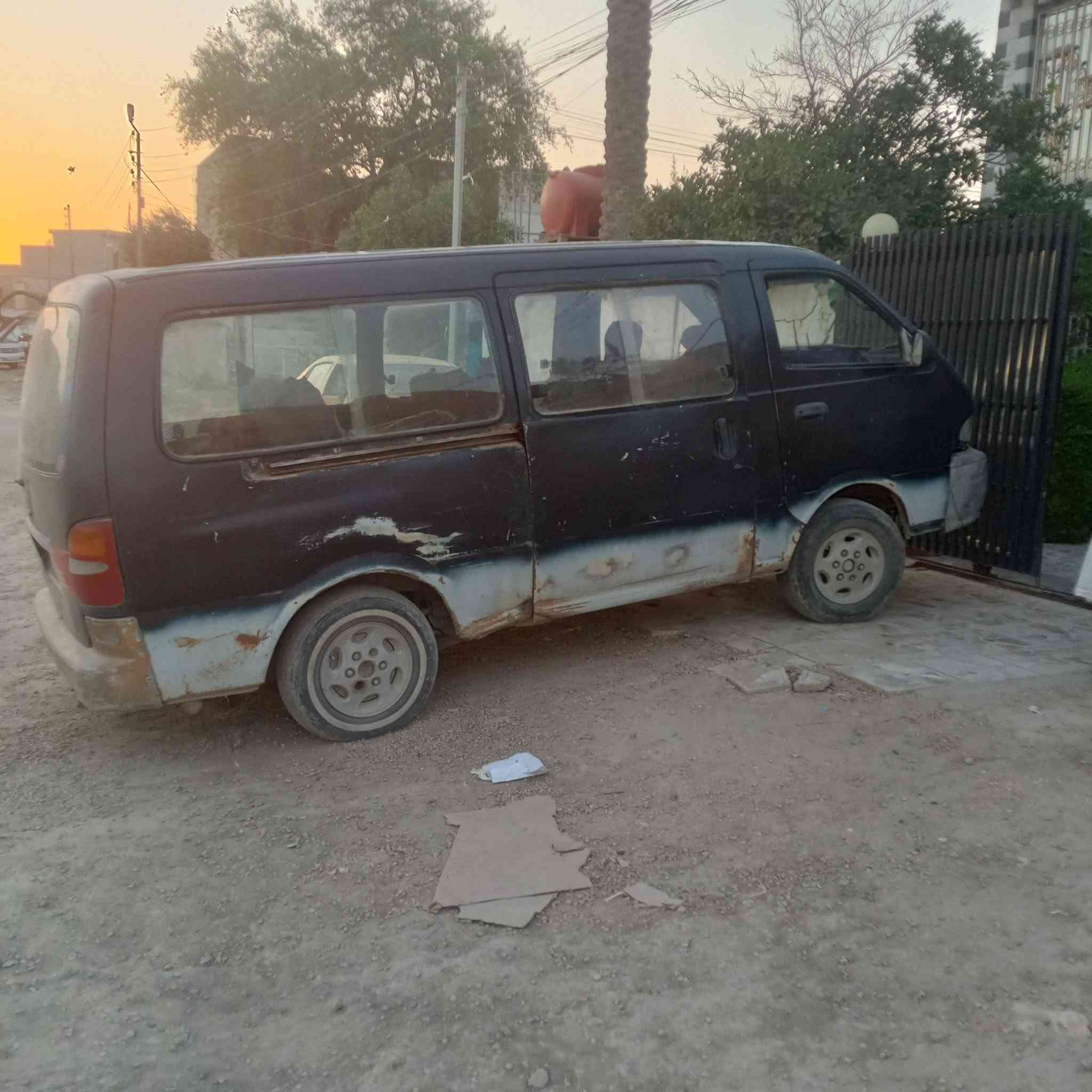 سلام عليكم
بريجو للبيع سياره جاهزه وشغاله محرك جديد كير نضيف براور شغال مكانه بلحله حي العسكري سعر 13وبيه مجال حك جيه
***********
