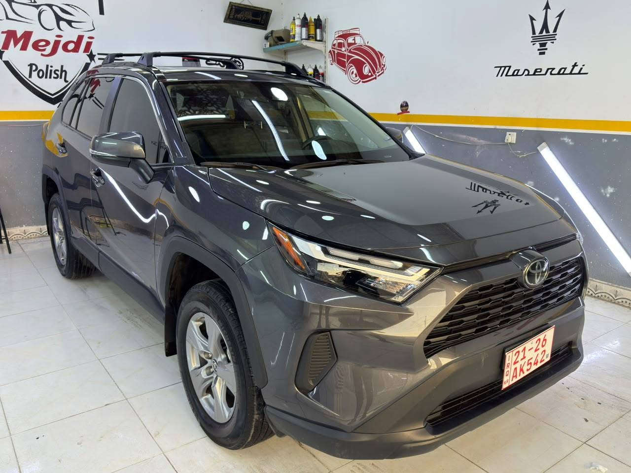 TOYOTA RAV4 XLE   2024
السعر  240$
اللون نفطي
وارد امريكي بجم كبس
عدد المسافات ٢٣ الف ميل
صور حادثهااا مرفق بالصوره
صبغ نص جاملغ سايق فقط
تبديل بابين بلادي
الدواخل والشاصي مكفوله من الحادث
ايرباك طاك برده فقط
مواصفات XLE
فتحه سقف
شاشه لمس
كاميرا خلفيه
بصمه
حساسات اماميه
رادار  امامي وجانبي
تحديد مسار وتحديد السرعه
تشغيل عن بعد
صندوق كهرباء
وباقي مواصفات الراف الفول XLE
كاتي تترقم شمالي
العنوان كركوك 
هاتف  ***********
