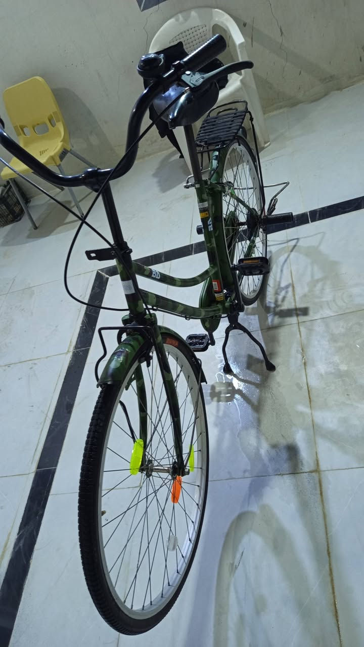 السلام عليكم 
بيسكل للبيع حشداوي مال باله 
نازل من كرار 
مديل 22 شهر 3
بيسكل كامل ماعايزه  اي شي 
وسعر اب 165 وبي مجال 
مكان نجف حي النداء


**إذا كنت صاحب هذا الإعلان وتريد حذفه لأي سبب، رجاءا أرسل رسالة إلى الدعم الفني**