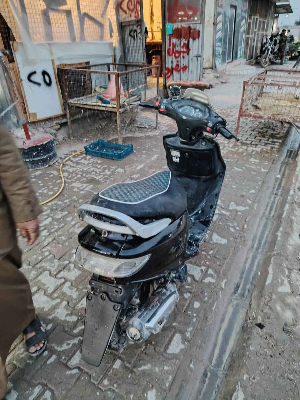 فراشه فحل للبيع او مراوس بماكس 
السعر ٤٢٥ الف 
كلشي ماناقصه 
مامفتوحه
نكره سلف تشتغل الصبحح 
كهربائيات كلهن شغاله 
مكاني ابوصخير 
للتواصل خاصص 🫨


**إذا كنت صاحب هذا الإعلان وتريد حذفه لأي سبب، رجاءا أرسل رسالة إلى الدعم الفني**