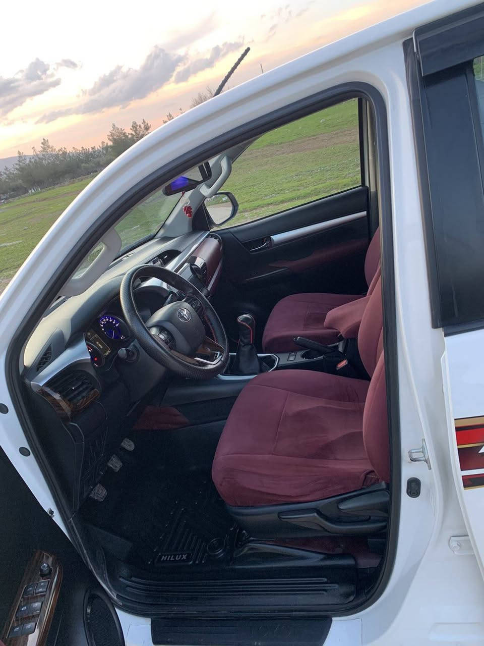 مەرزیە مۆدیل 2016دەبڵ ئە کسلی سەید نەهرۆ ڕەقەم سلیمانی تەعویل عەسڵ بئ بۆیاغ سەنەوی تازەیە تا 2030بە ناوی خۆمەوە یە دەعامی بۆ دەعامی بەشەرت مەکینەو ئەکسل دەبڵ ئەکسل بە شەرت چوار تایەی تازەی لە ژیرە 169هەزاری عە قیقی ڕۆشتوە سعری 233گەڵا شوین پیرە مە گروون ***********
*********** السليمانية, العراق
