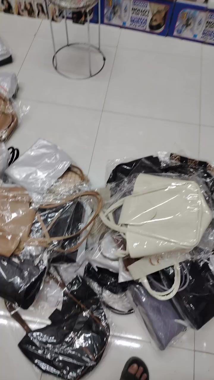 يالله
وجبه جديده


**إذا كنت صاحب هذا الإعلان وتريد حذفه لأي سبب، رجاءا أرسل رسالة إلى الدعم الفني**