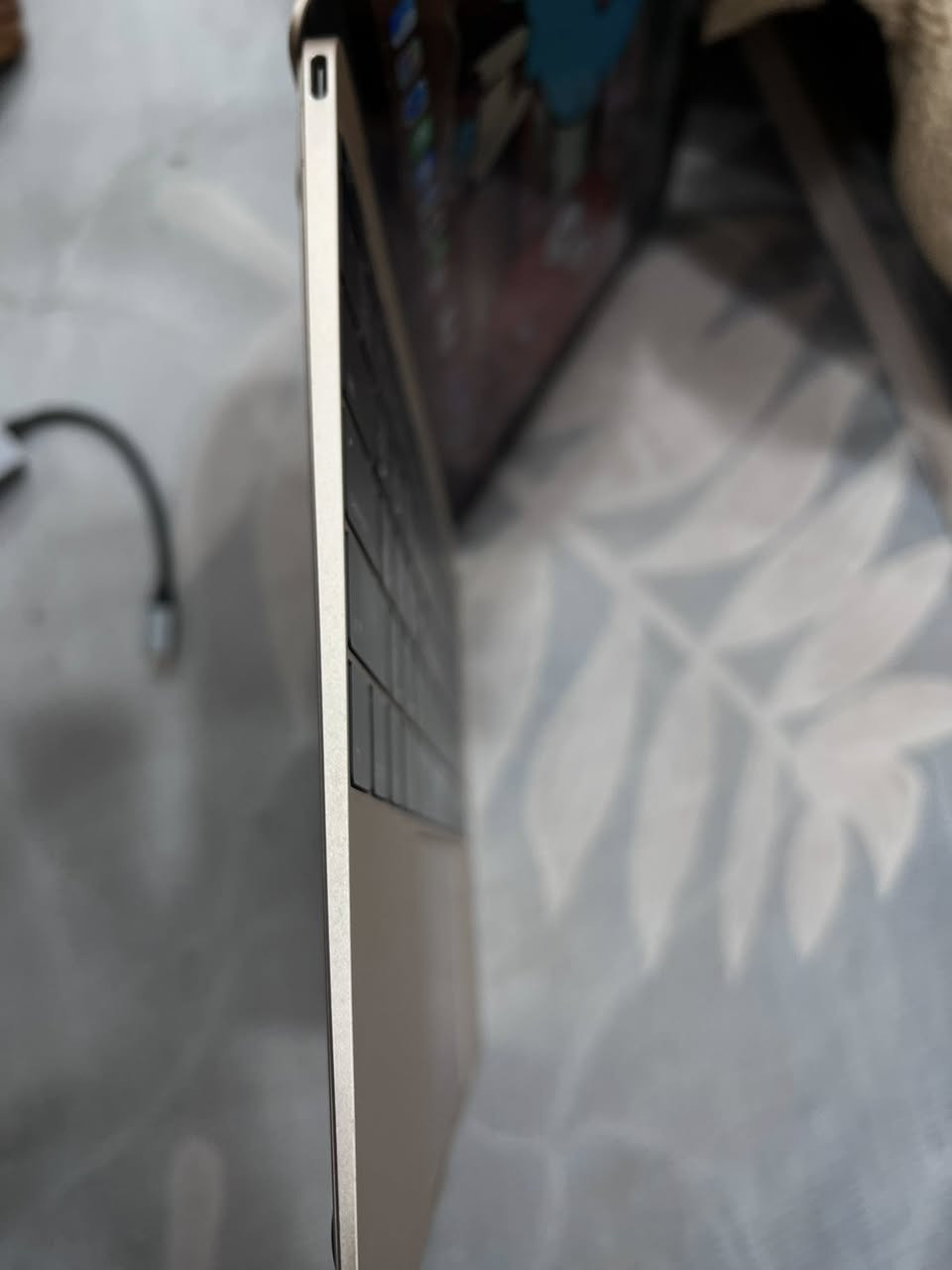 MacBook 12-inch
نظيف جدًا
بطارية زينة
شغال تمام
ويا شاحن + تحويلات+ ماوس
السعر 600 الف قابل للتفاوض
مكان تكريت
***********
