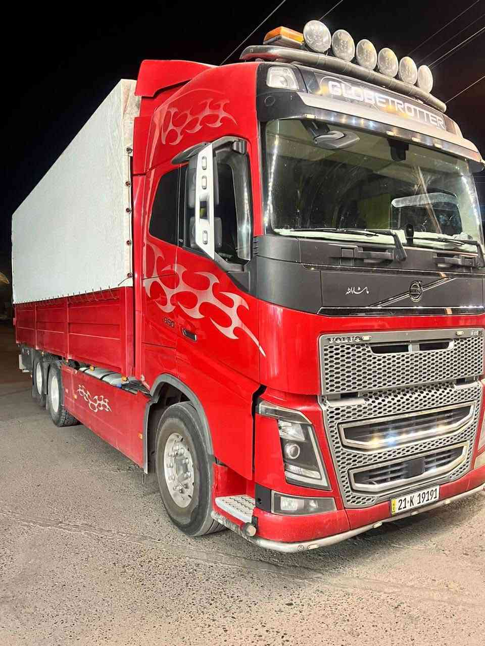 ڤالڤو سحال دبل تايه موديل 2017 حجم 650🔥
سياره فول مواصفات طخم تايه وياله كروم 

بودي 7,5ونص جديد 

مكفول دعاميه لدعاميه✅

ترقيم جديد 

سعر 520$ورقه وبيها مجال 
***********
***********
