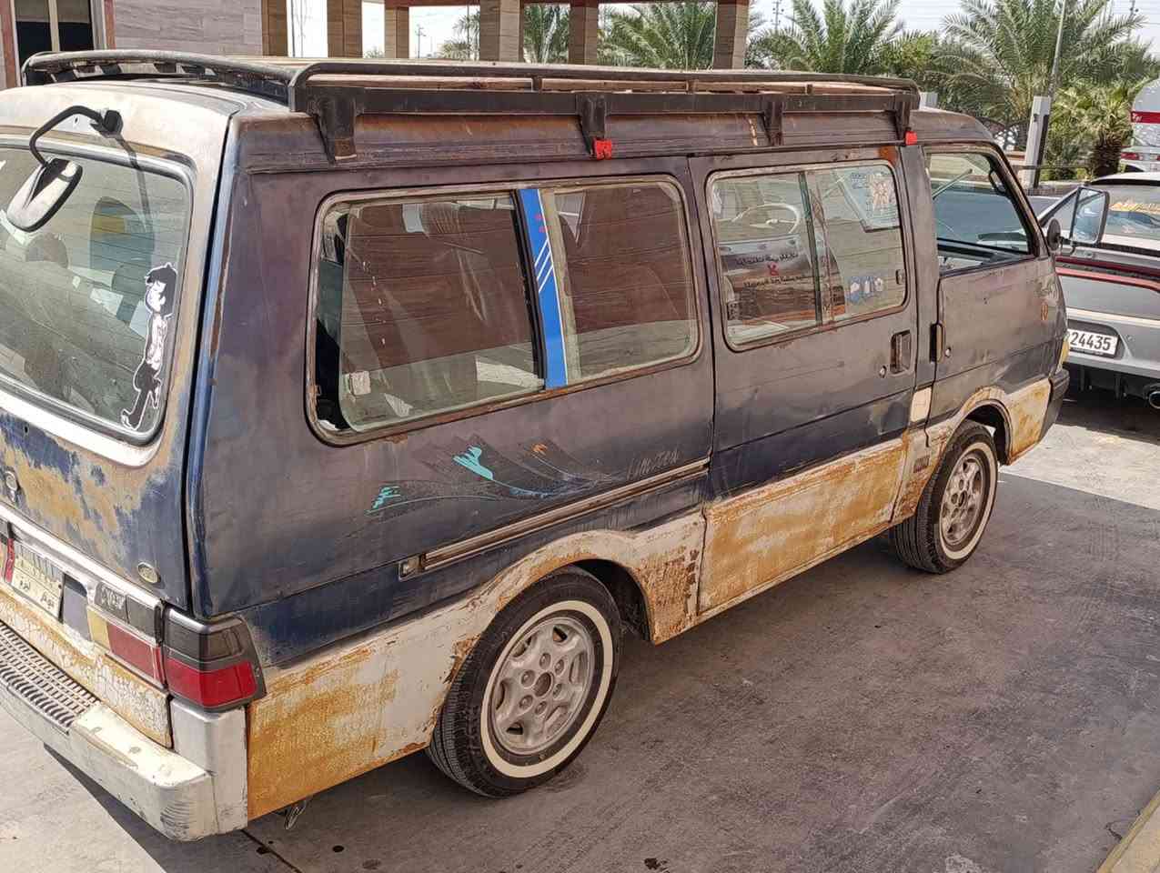 السلام عليكم كيه بسته البيع او مراوس ببريجوموديل 95 السنويه ما منتهيه ال27 سياره باسمي تريد مداور تريد وكاله مشط باور مكيه كير شرط كهربائية كله شغاله  السعر 35وبيه مجال مكان ناصريه مركز ***********
