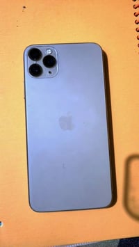 آيفون ١١ برو ماكس • ما مفتوح • كامل ملحقات