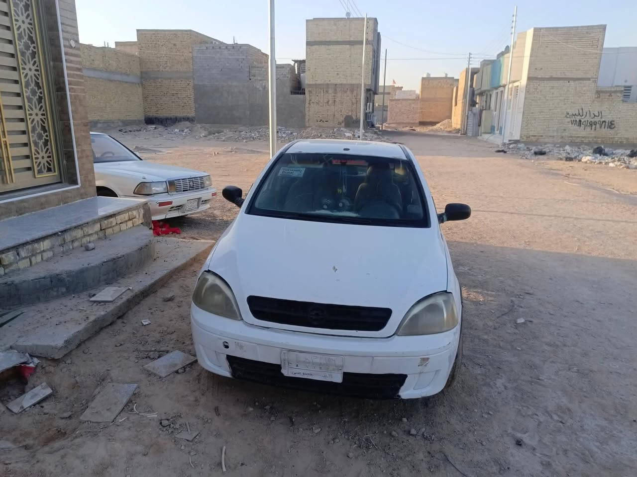 للبيع شوفر ليت بارينا كير مكينة افيو بلاد
2002 سيارة حلوة ومرتبة وقتصادية مال شغل 
السعر 35 وبية مجال
*********** بية واتساب
