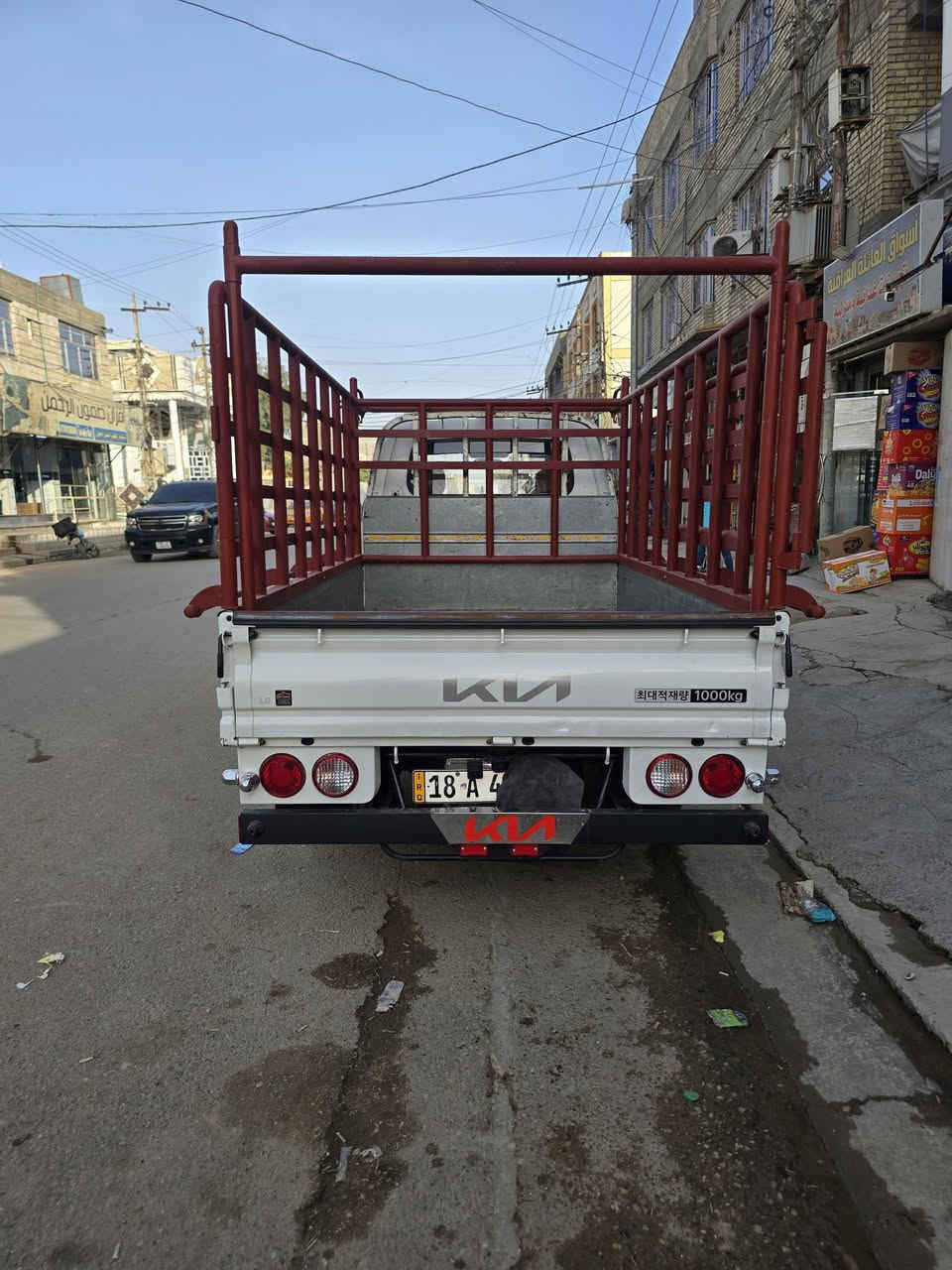 السلام عليكم كيا  حمل موديل 2018  رقم بابل رقم انكليزي تحويل ثانيوم
سياره جاهزه تدفئ تبريد كهربائيات مكينه لا تنقيص ولا تبخير  
خير من الله سونار  بالصور  بدون محجر المكان بغداد  كفاءات السيديه السعر 125  وبيها مجال بسيط 
رقم مبايل ***********
