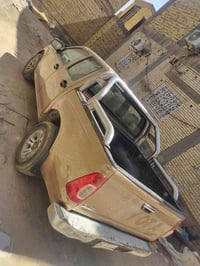 خدمة نقل • حمل • سائق
