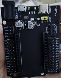 متوفر • ١٠ قطع • الكترونيات