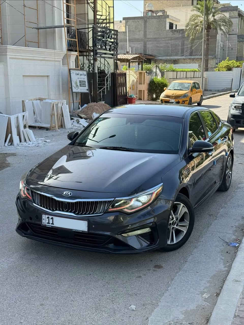 سلام عليكم اقرة تفاصيل رجاءً ♥️
للبيع أو مرارس حسب القناعة 
Kia أوبتما 2019 وارد أمريكي حادثه بس بنيد ومبدل نفس الون سيارة مبية صبغ مكفولة كفالة عامة سيارة جديدة حرفياً ومال جناي رقمهة بغـداد بأسمي هزة ورقم كلة جديد 
المواصفات )
مكيـنة 2400 مكفولة من كلشي 
گير مكفول 
صدر أمامي خلفي جديد 
تخم تاير جديد 
تبريد ثلاجة + تدفئة 
حساس أمامي + رادار امامي تنبيه توقف مفاجى
رادارات جانبي نقطة عمية 
رادار تحديد مسار 
حساسات خلفي + كامرة خلفية دوار
أشاير بل مري 
تحكم ستيرن جهتين أكيد 
مثلت سرعة و٣ وضعيات قيادة 
شاشة كبيرة 
لايتات فول زنون عالي ناصي 
باقي تفاصيل معروفة 
سيارة جديدة والصور واضحة گدامكم 
وكلشي بسعرة حسب نظافة أكيد 
مكاني بغداد حي ألاعلام 
السعر 129$ وبيهة مجال حك الجية 
***********
