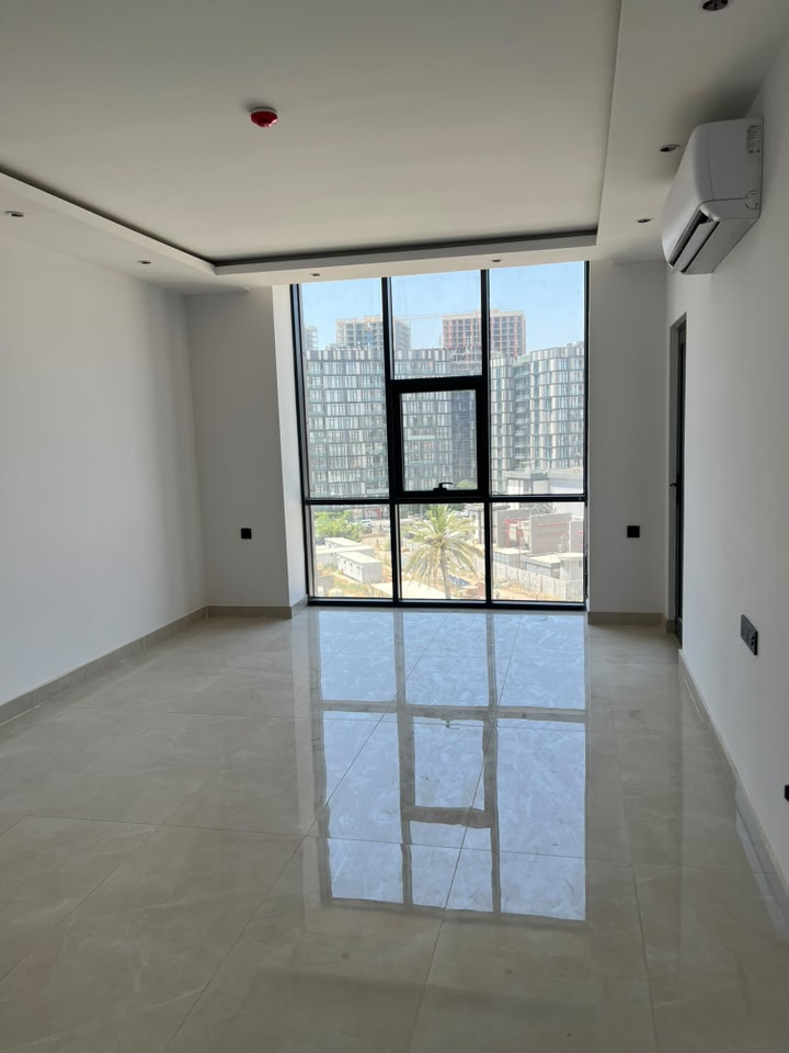 شقة للبيع في ابراج العبسلي
عمارة b2
طابق سابع 
مساحة ١٢٥.٤١
شقة ركنيه اطلالة مطلة ع جواهر دجلة والشاليهات مال عبسلي 
 
السعر ٢٩٥ مليون 
مدفوعة كامل .. الشقة زيرو 

للتواصل 
***********
