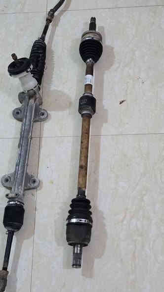 مشط ستيرن النترا 2015 امريكي شرط الشغل 
وماطور استيرن سوناتا امريكي 2016
درايم شفت النترا امريكي 2015
وصليب  ماطور ستيرن النترا 2015 
للبيع الاتصال ***********
