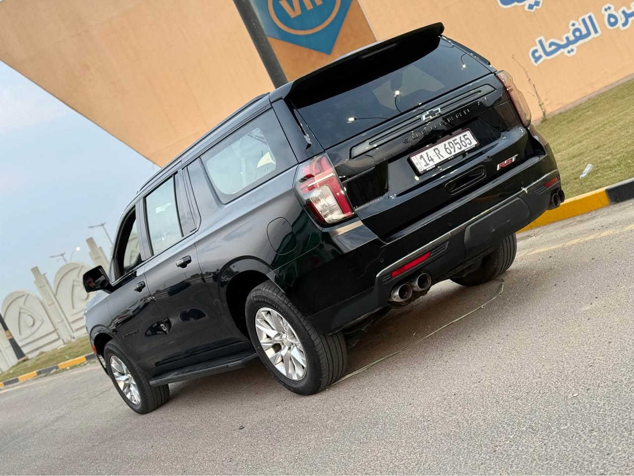 شوفر ليت سوبر بان طويله 
مديل (( 2022 )) لون اسود بلاك توب 
رقم بصره خصوصي بأسمي تحويل مباشر 
محرك 8 سلندر كير 10 نمر 
موصفات RST فول 1/1 
حادثه جاملق ايمن فقط البنيد صبغ فقط
سونار موجود صور الحادث راسلني ادزلك 
لسعر  ((  385  )) بيع مستعجل  
عنوان البصره الهارثه 
*********** اتصل وبخدمتك البصرة, العراق
