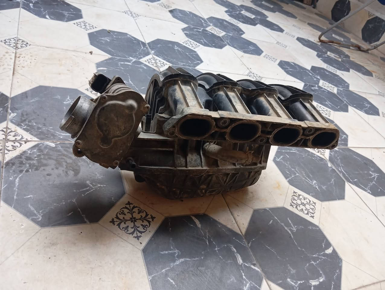 لبيع أغراض جيلي موبل تفصيخ عنواني بصره رقم ***********
